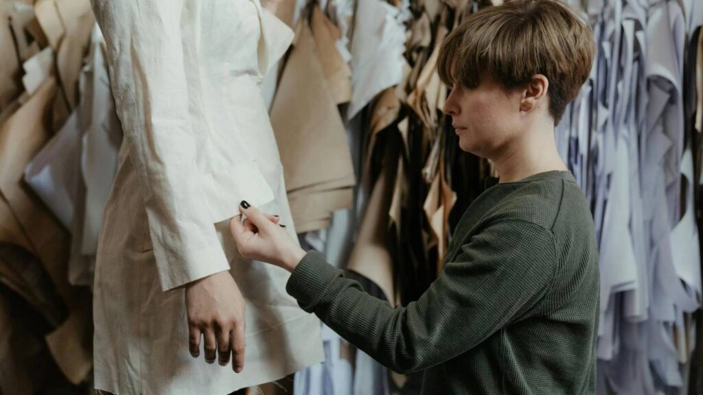 What Are Elegance Threads